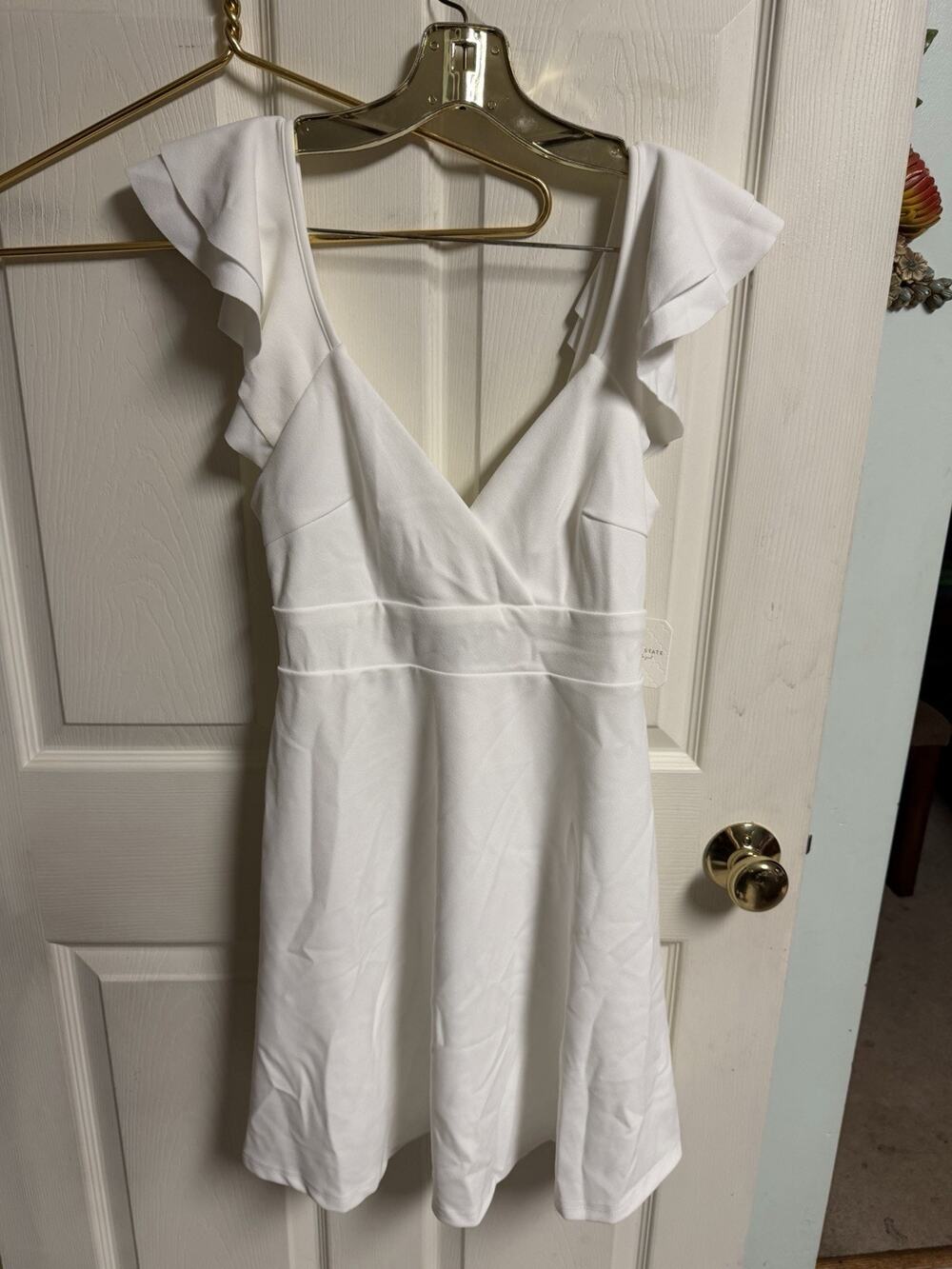 NWT Altar'd State Veronica Flutter Sleeve Dress Med White Fit & Flare Open Back